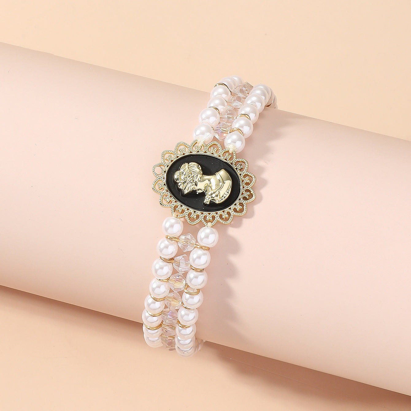 Wholesale Vintage Princess Avatar Double Layer Pearl  Bracelet